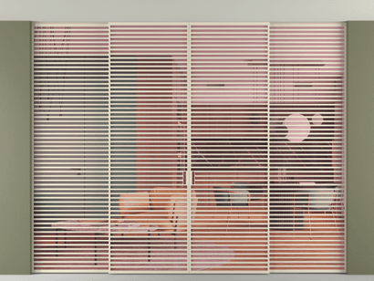 Алюминевая перегородка vn2+2_07 Алюминий бежево-серый Прозрачное розовое стекло, триплекс, 6мм. Цвет Алюминий бежево-серый. Материал Алюминий в эмали. Коллекция Перегородка Formato внутри проёма четырёхстворчатая со скрытым креплением в потолок. Картинка.